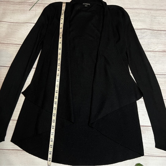 EXPRESS Soft Ribbed Open Front Flyaway Cardigan in Black - Picture 11 of 12